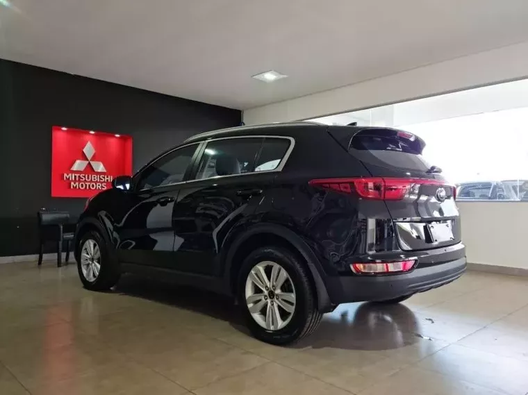 KIA Sportage Preto 6