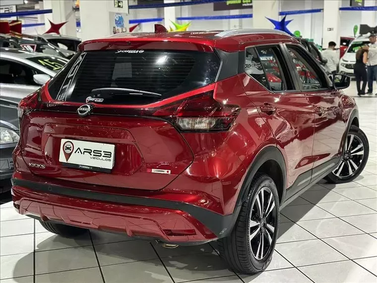 Nissan Kicks Vermelho 13