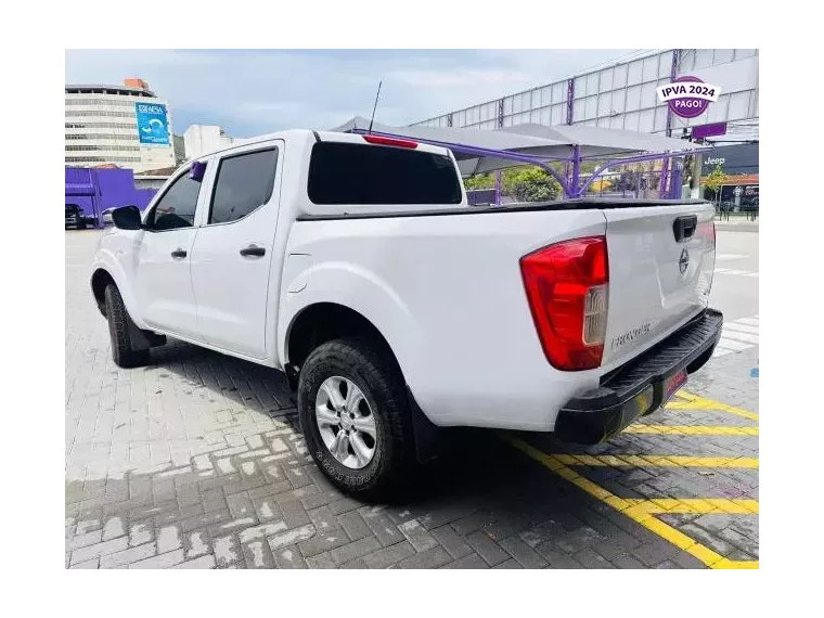 Nissan Frontier Branco 7