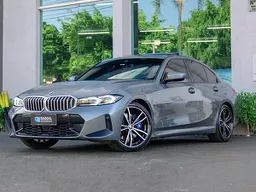 BMW 320i