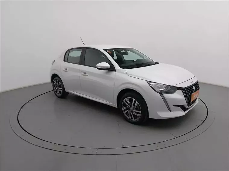 Peugeot 208 Branco 7