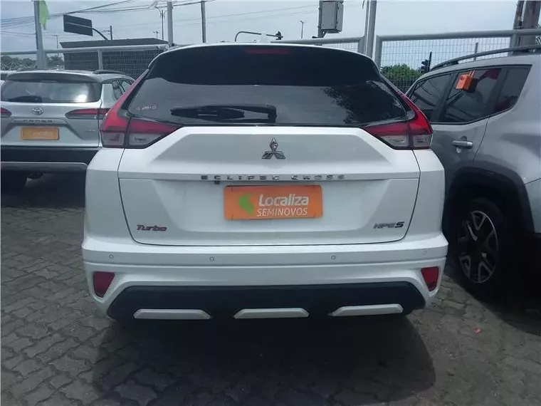 Mitsubishi Eclipse Cross Branco 17