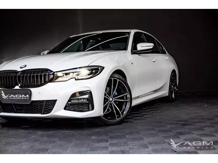 BMW 320i Branco 4