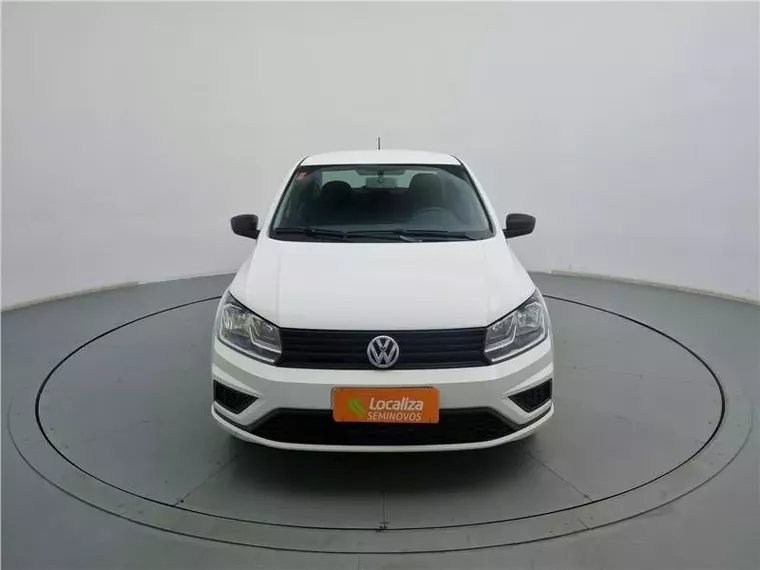 Volkswagen Voyage Branco 16