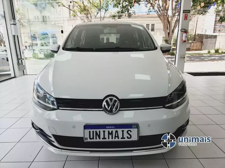 Volkswagen Fox Branco 10