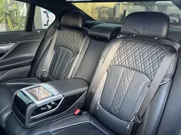 BMW 745Le
