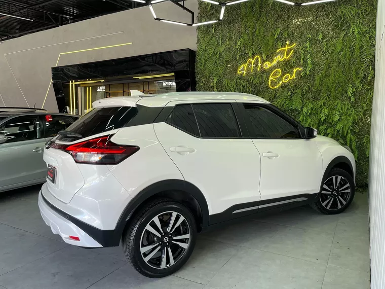 Nissan Kicks Branco 4