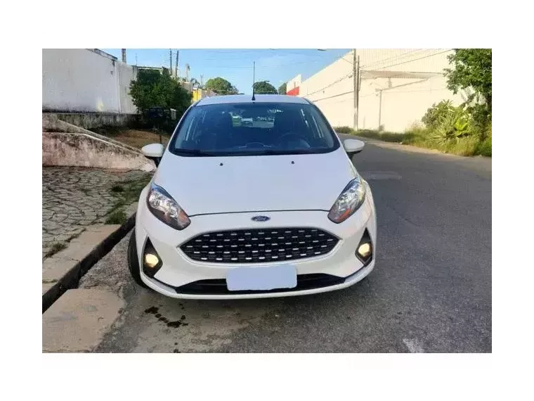 Ford Fiesta Branco 7