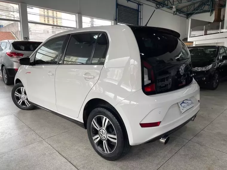 Volkswagen UP Branco 1