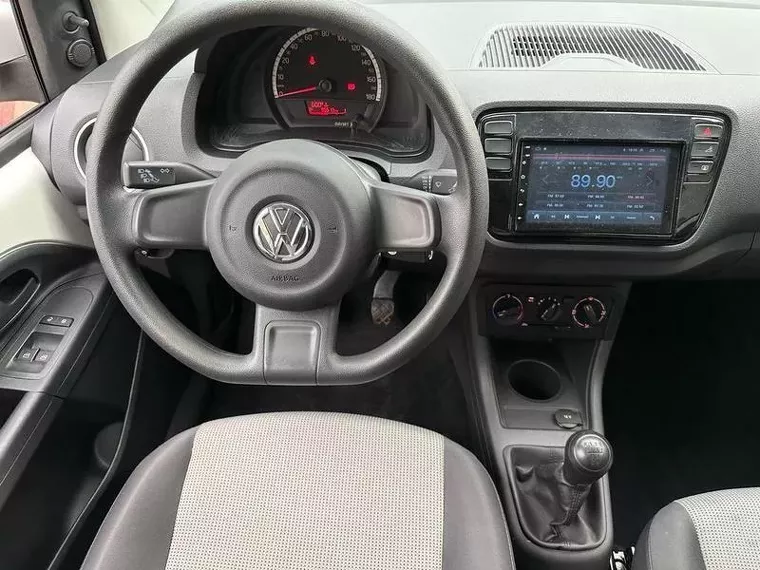 Volkswagen UP Branco 1