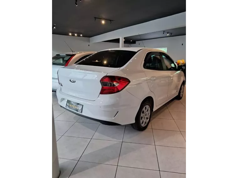 Ford KA Branco 3