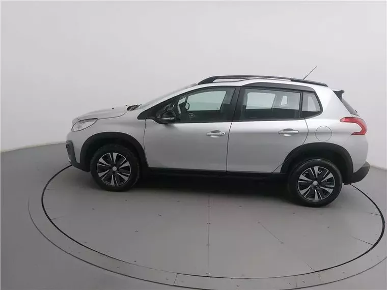 Peugeot 2008 Cinza 10