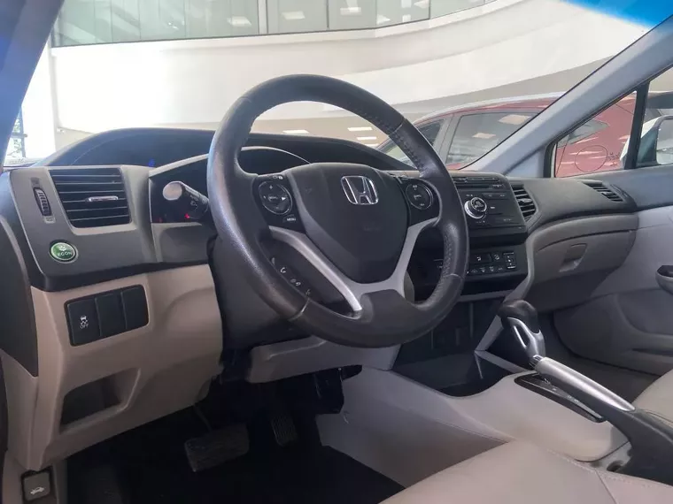 Honda Civic Branco 1