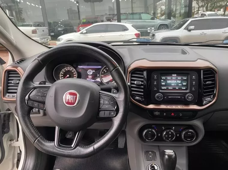 Fiat Toro Branco 6