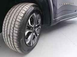 Jeep Commander