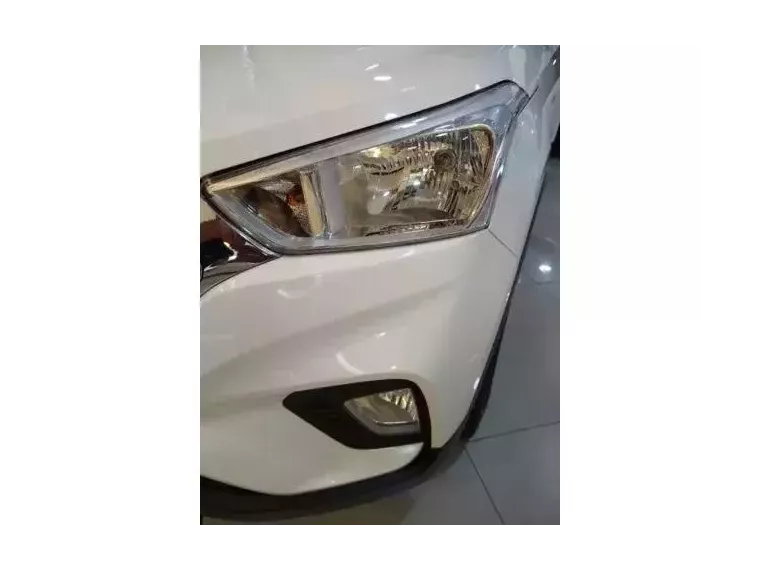 Hyundai Creta Branco 3