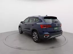 Volkswagen Taos