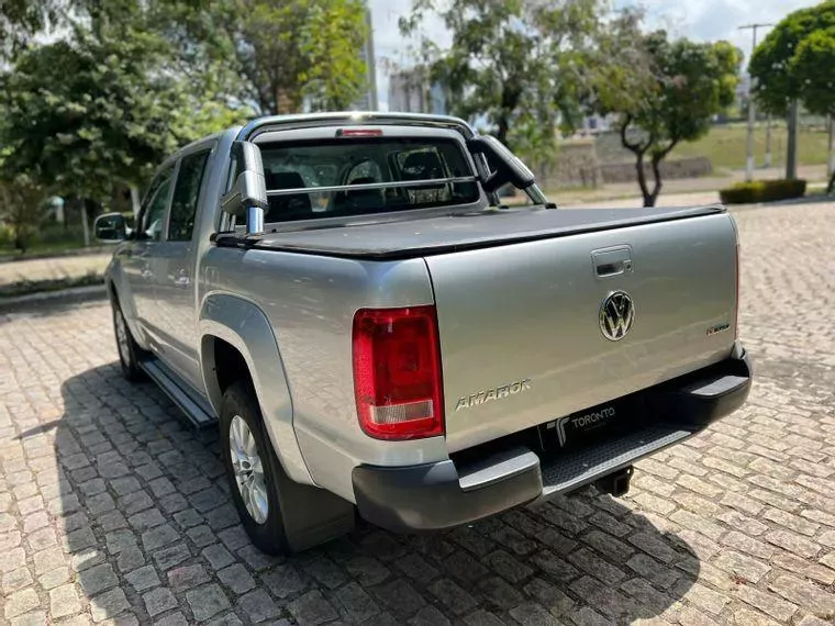 Volkswagen Amarok Prata 15