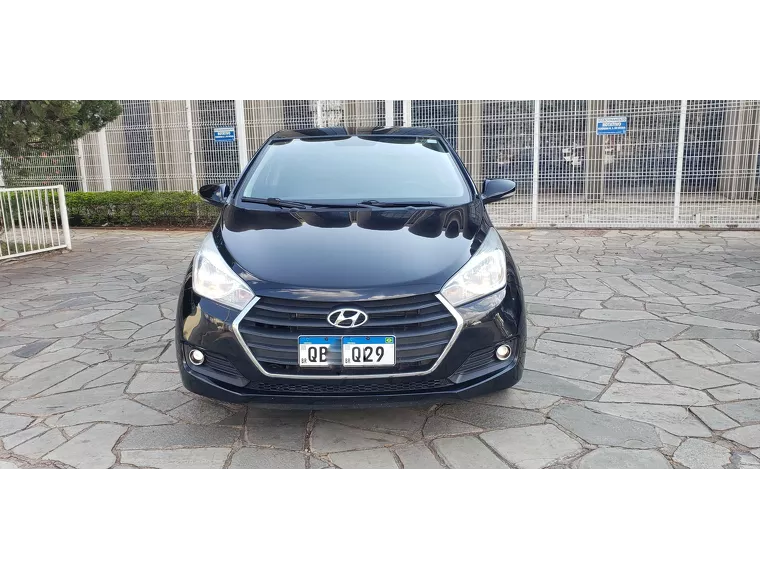 Hyundai HB20S Preto 12