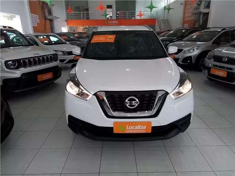 Nissan Kicks Branco 7