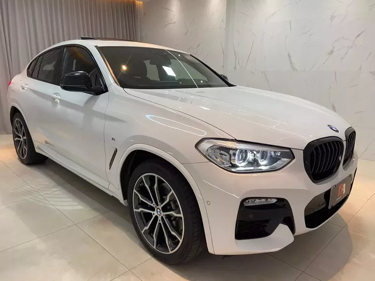 BMW X4 Branco 13