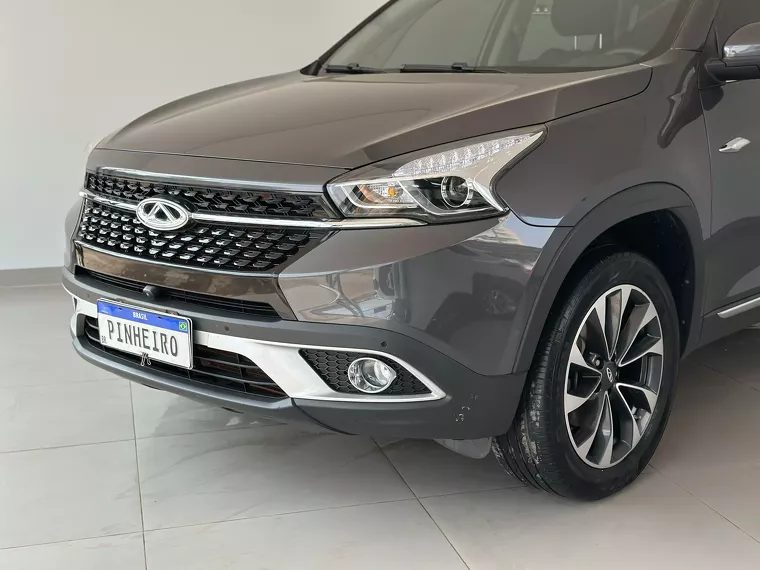 Chery Tiggo 7 Prata 4