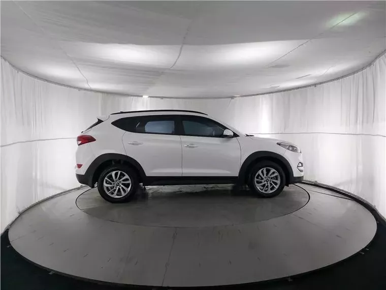 Hyundai Tucson Branco 9