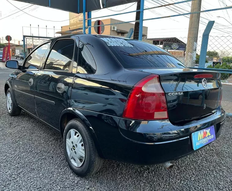 Chevrolet Corsa Preto 6