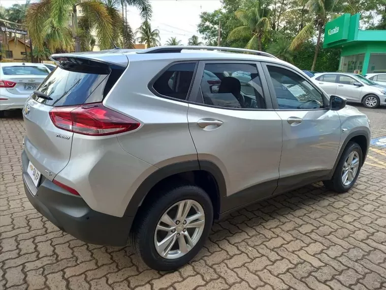 Chevrolet Tracker Prata 2