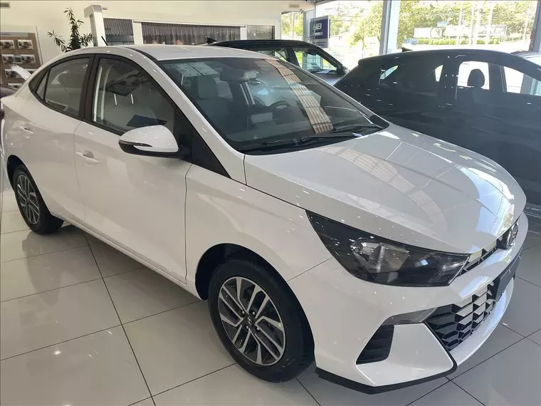 Hyundai HB20S Branco 5