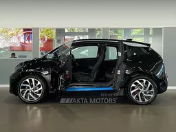 i3