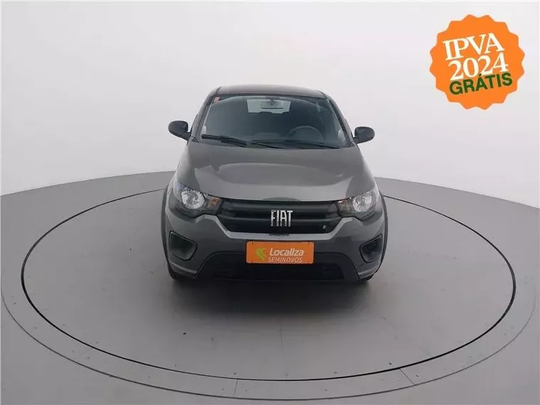 Fiat Mobi Prata 4