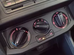 Volkswagen Voyage