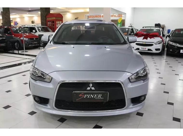 Mitsubishi Lancer Prata 29