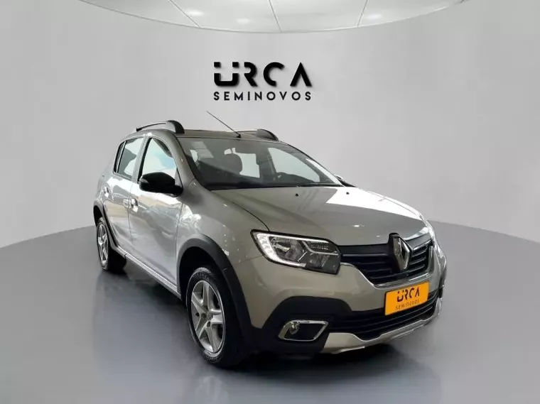 Renault Sandero Prata 1