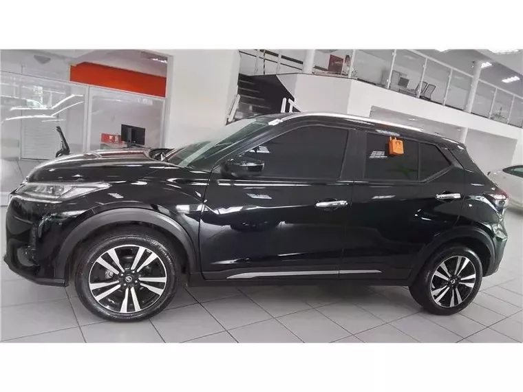 Nissan Kicks Preto 1