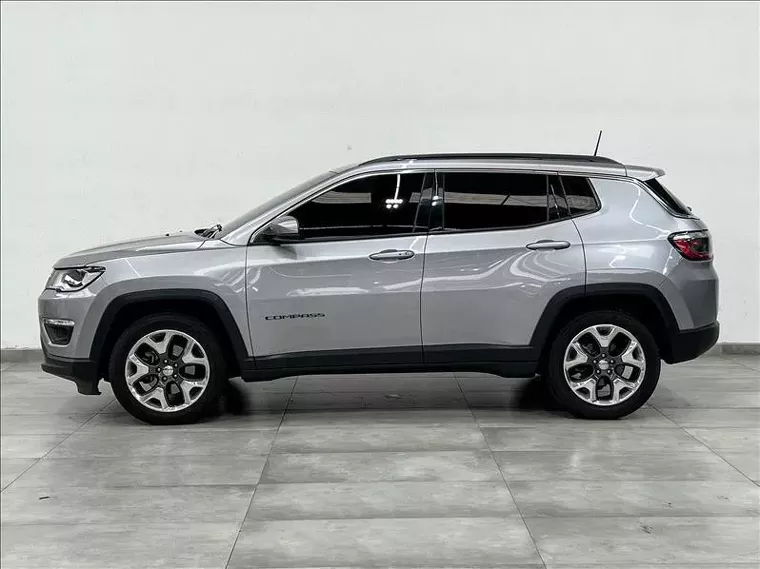 Jeep Compass Prata 15