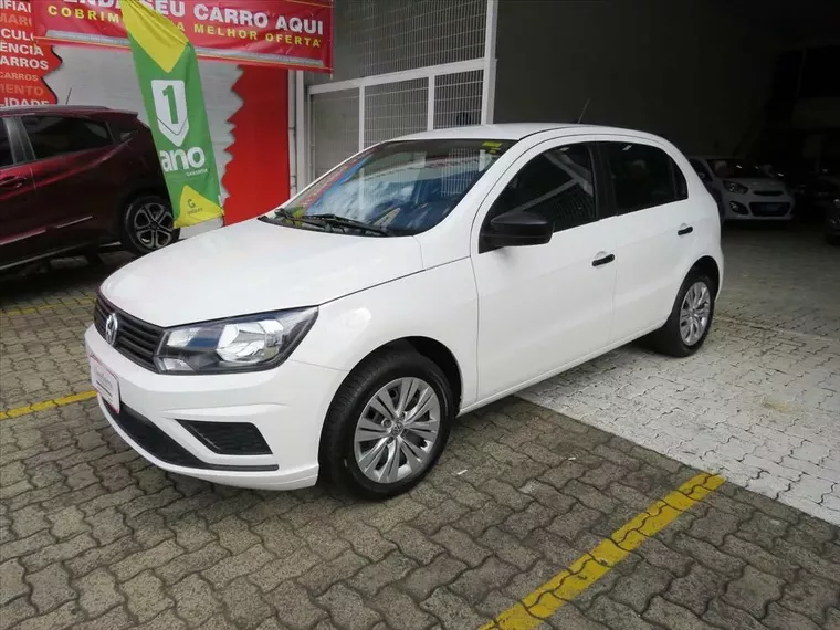 Volkswagen Gol Branco 1