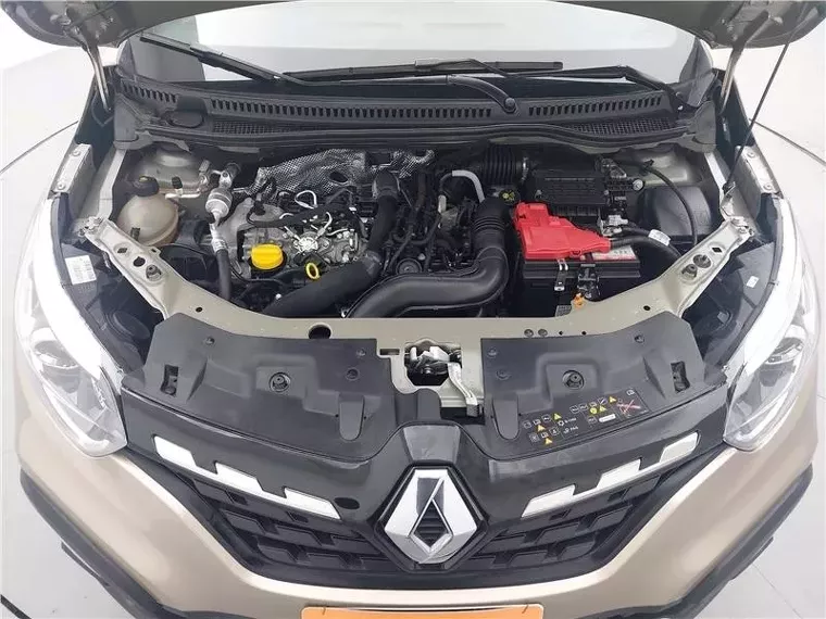 Renault Captur Bronze 16