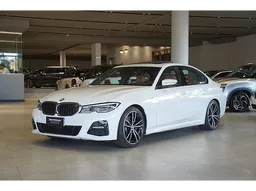BMW 330i
