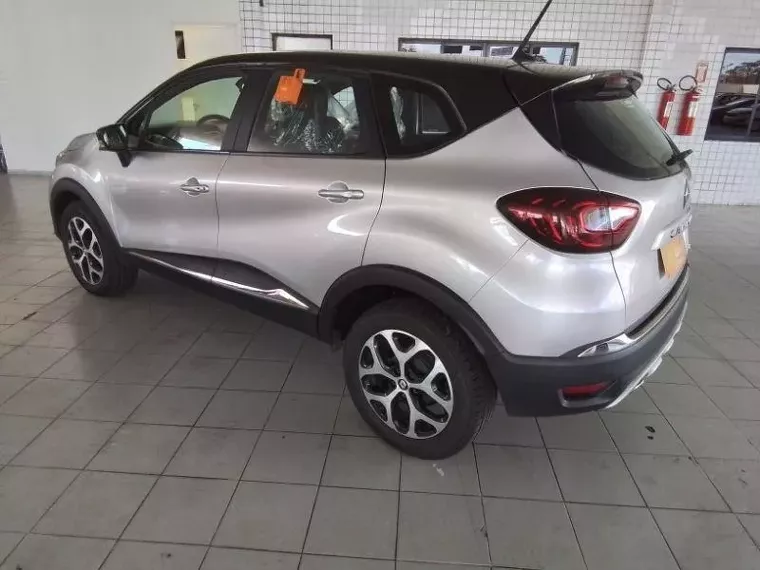 Renault Captur Prata 1