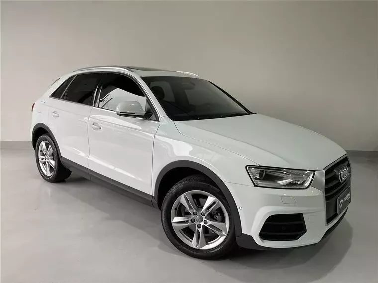 Audi Q3 Branco 5