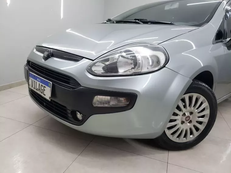 Fiat Punto Cinza 10