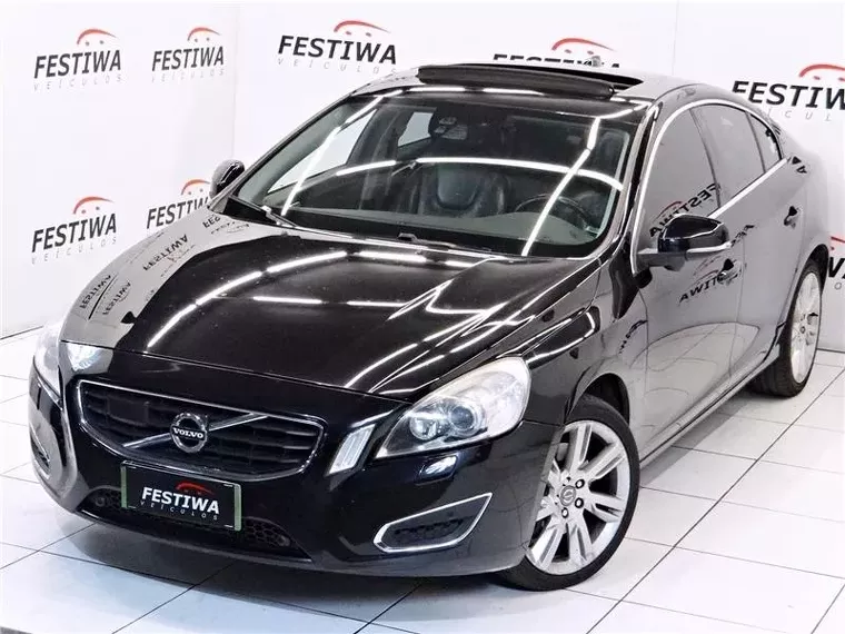 Volvo S60 Preto 8