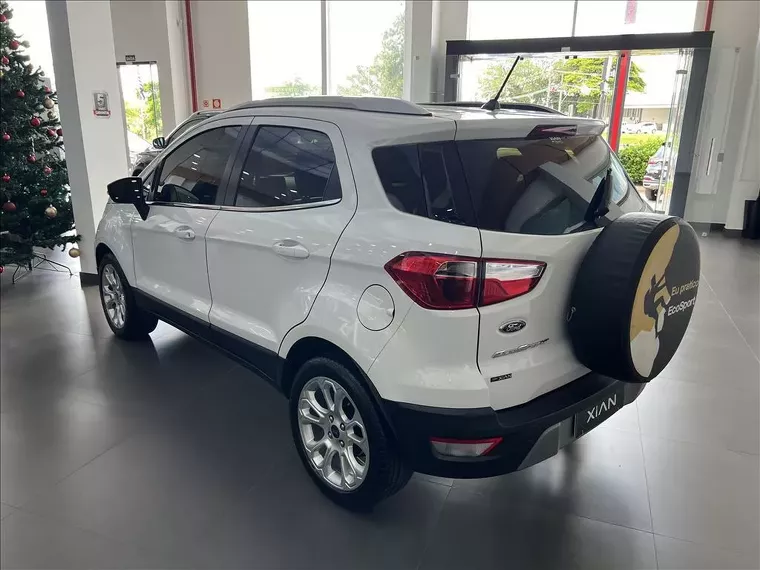 Ford Ecosport Branco 2