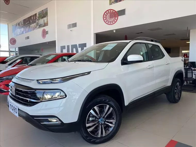 Fiat Toro Prata 5