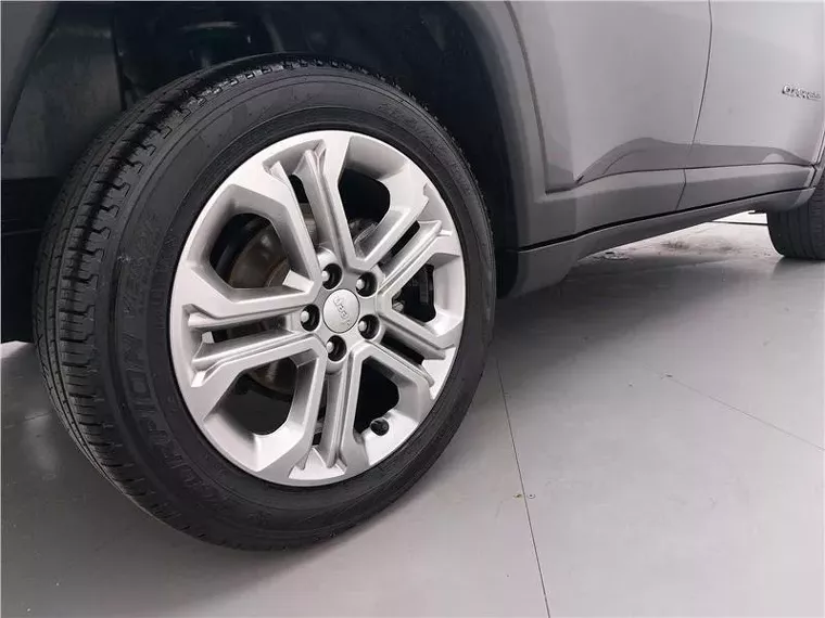 Jeep Compass Cinza 9