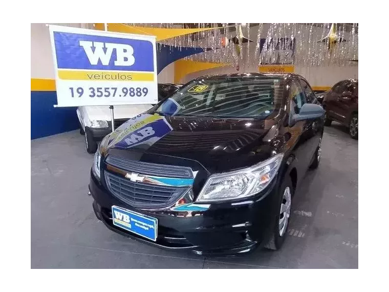 Chevrolet Onix Preto 8