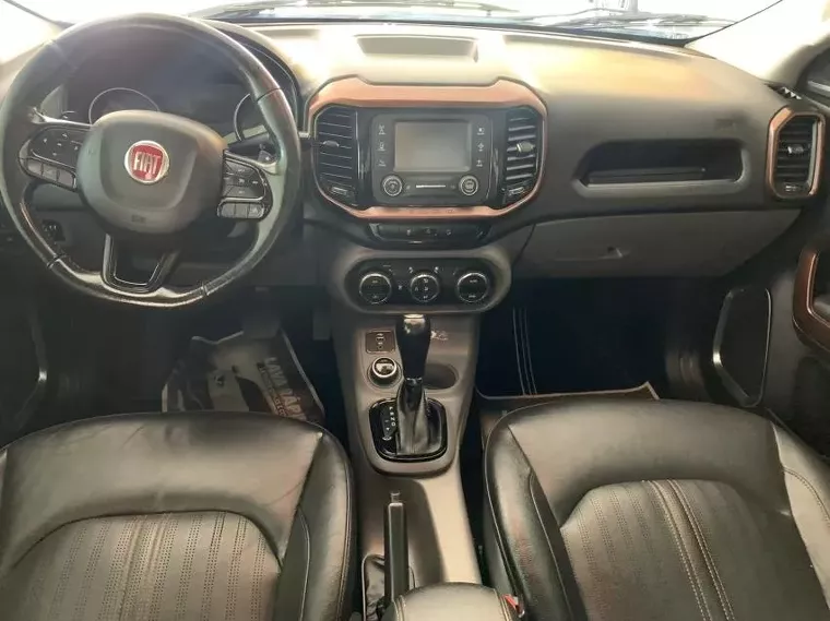 Fiat Toro Marrom 5