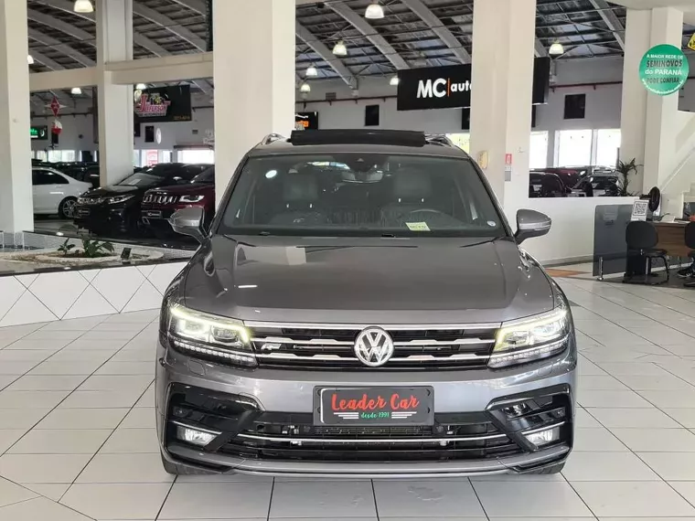 Volkswagen Tiguan Cinza 10